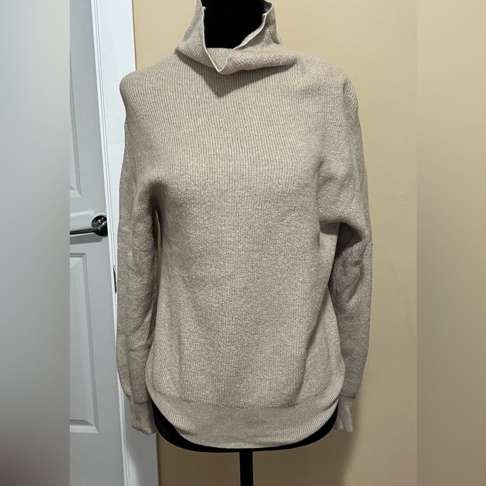 ARITZIA Wilfred Montpellier Turtleneck 100% Wool - Picture 2 of 9